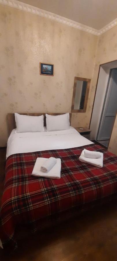 Guesthouse Kurdiani In Mestia Buitenkant foto