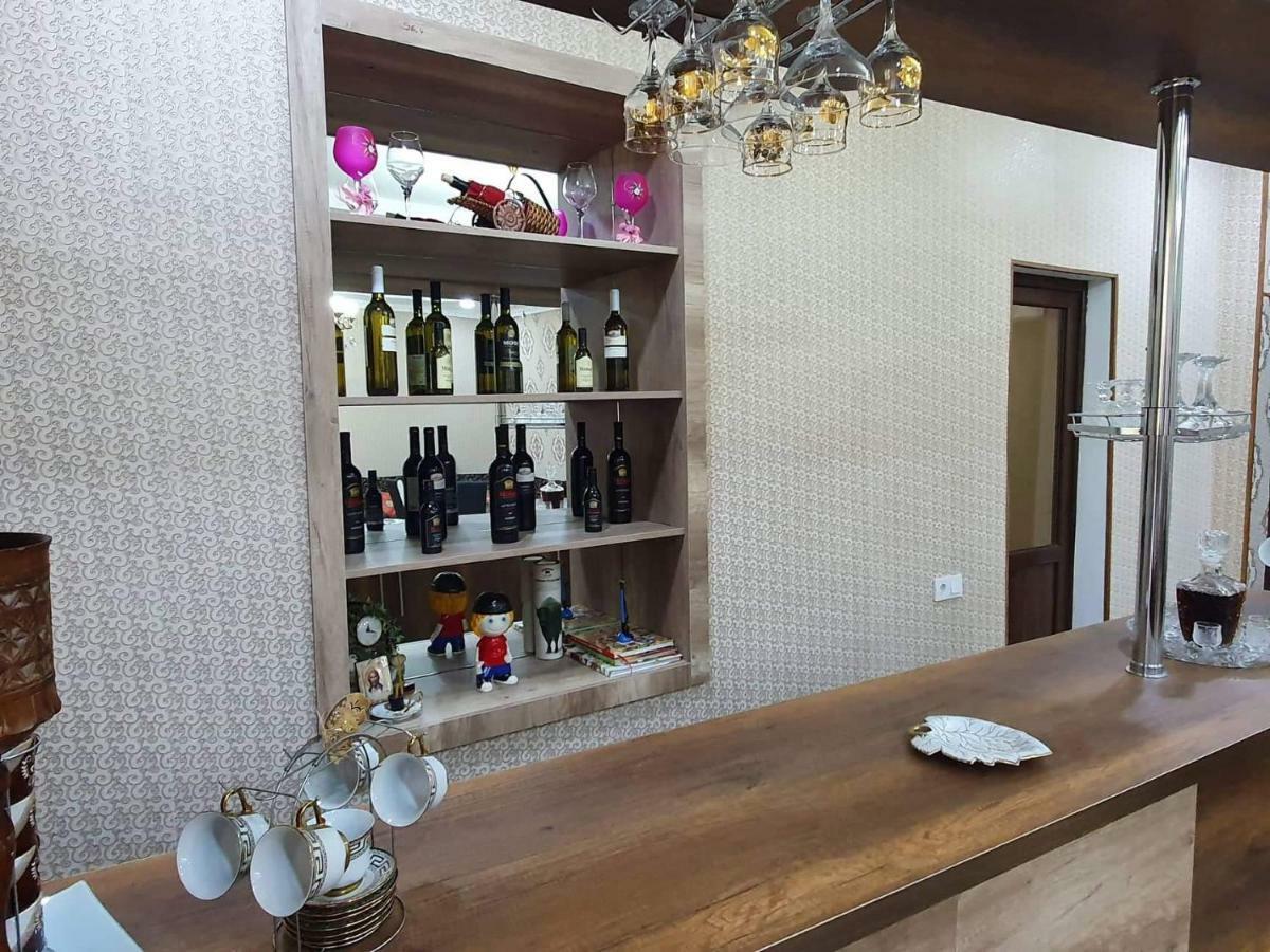 Guesthouse Kurdiani In Mestia Buitenkant foto